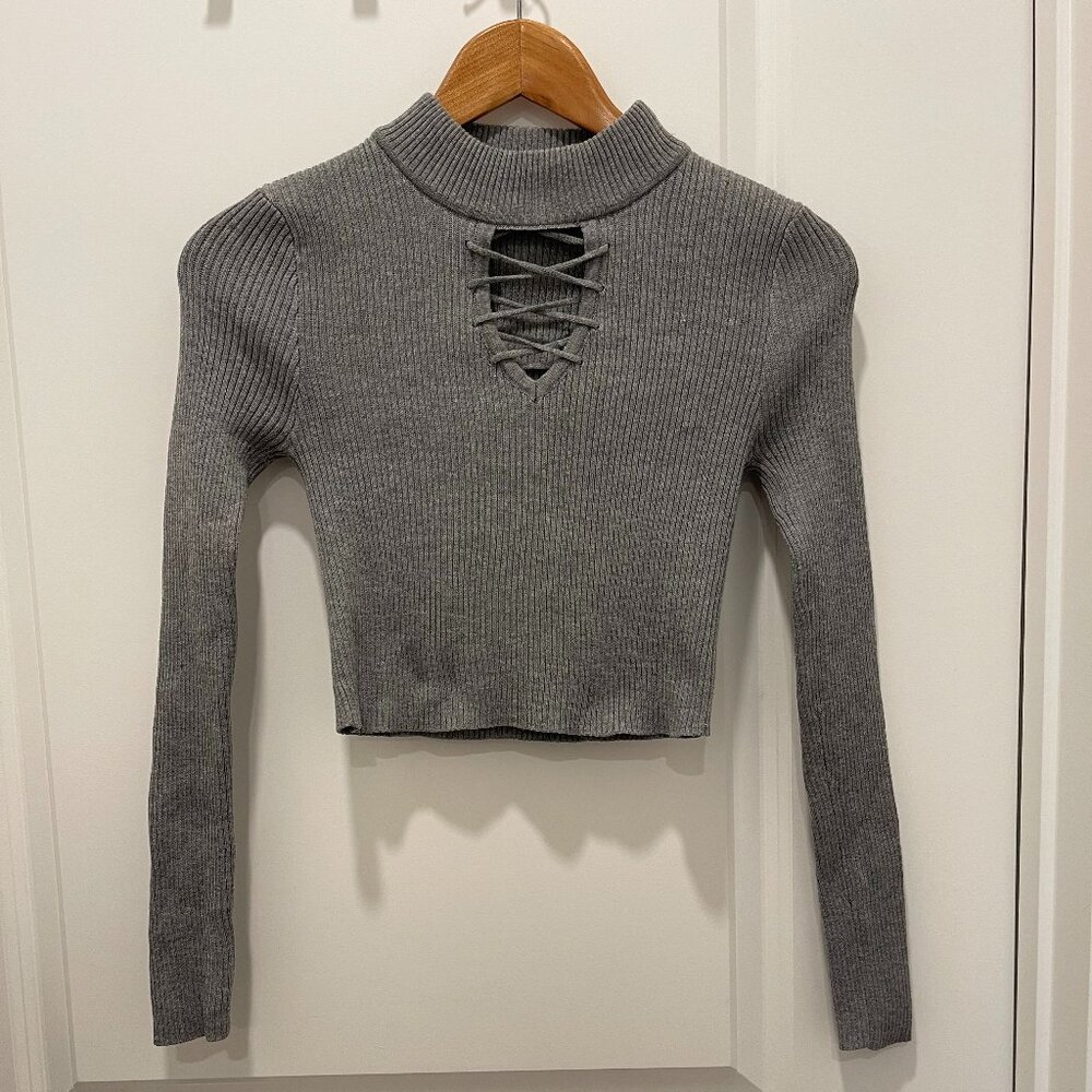 FASHION NOVA Cropped Ribbed Sweater - Picture 3 of 7